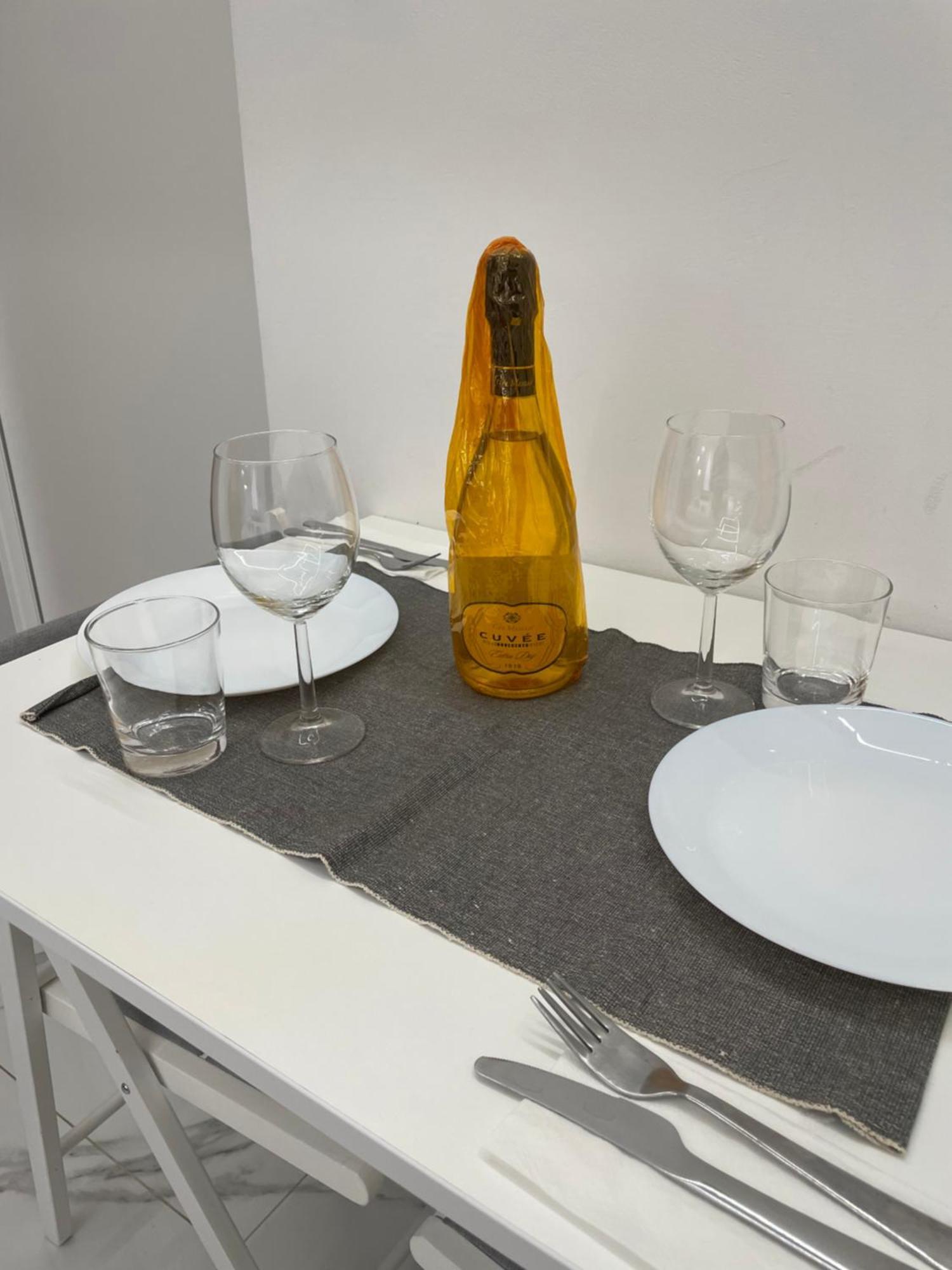 Appartement Luxury 5 Al Duomo Di Parme Extérieur photo